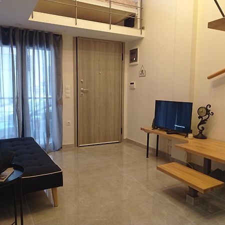 Minimal Two-Floor Apartment Салоніки Екстер'єр фото