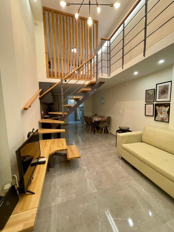 Minimal Two-Floor Apartment Салоніки Екстер'єр фото